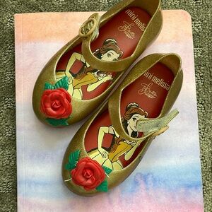 “Belle” mini Melissa jelly Mary Jane’s